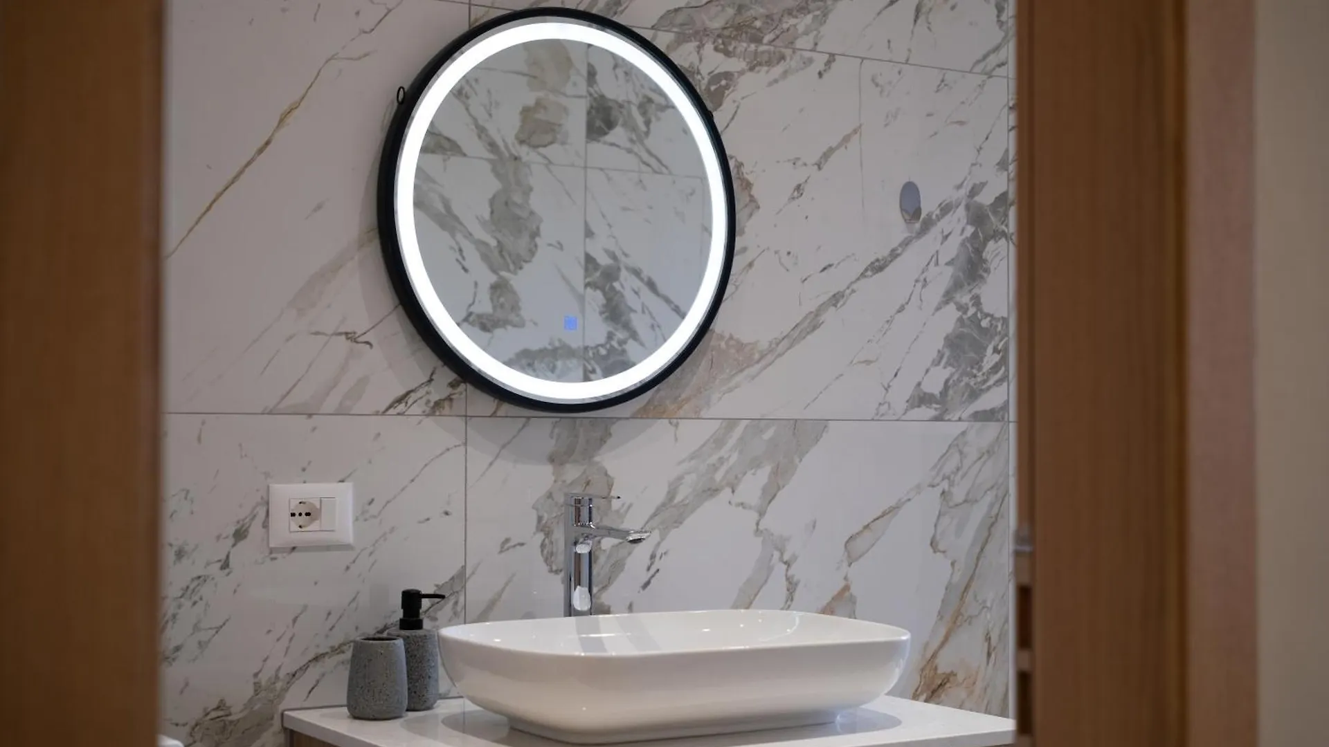 Rentoasis Appartement Durrës